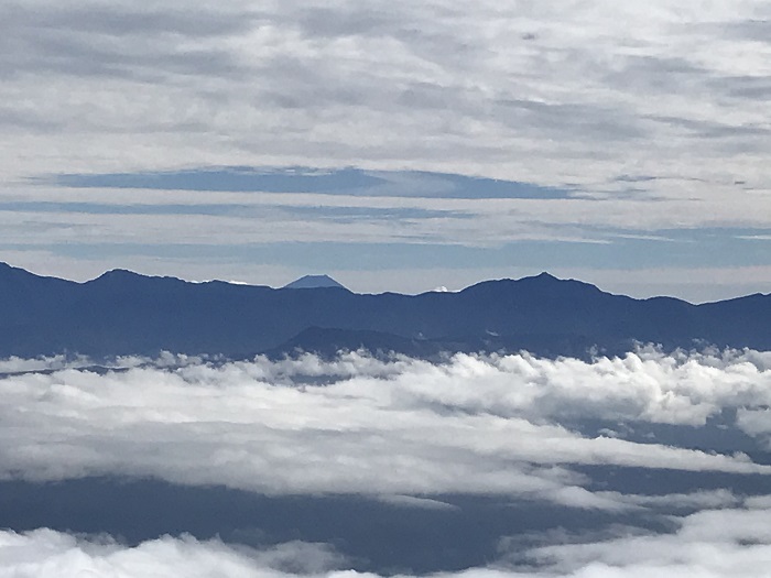 雲海の向こうには富士山！天候はバッチリ！